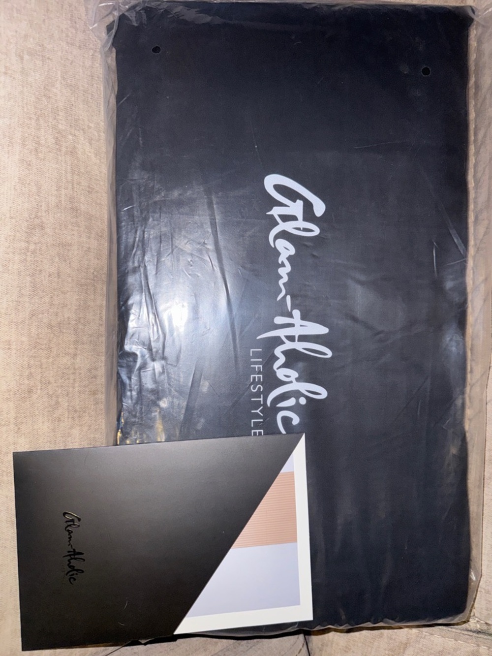 GLAMAHOLIC TOTE BAG
Navy Blue Mirror Monogram Large Tote NWT Rare Luxury - Picture 5 of 5